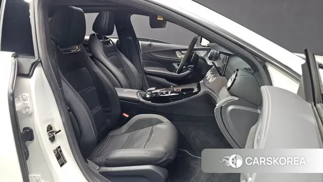 Mercedes-Benz AMG GT 2021 Белый из Кореи, фото 2