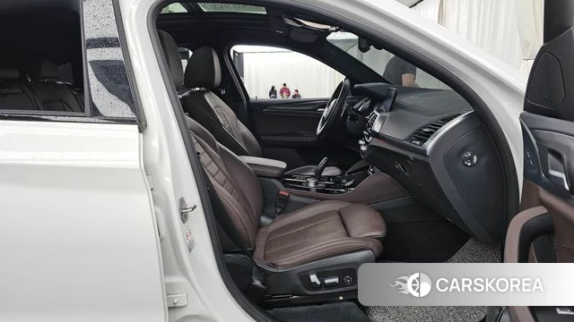 BMW X4 (G02) 2021 Белый из Кореи, фото 2