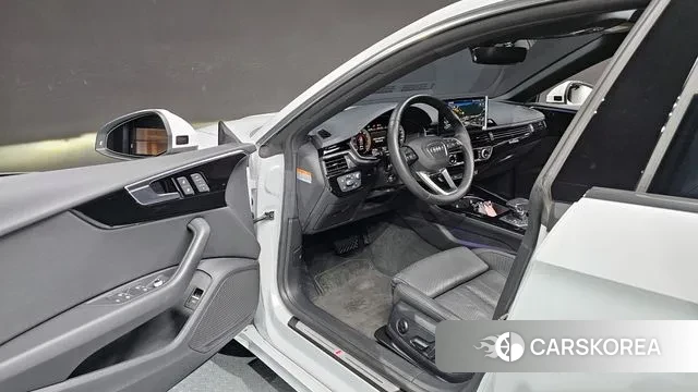 Audi A5 (F5) 2022 Белый из Кореи, фото 2