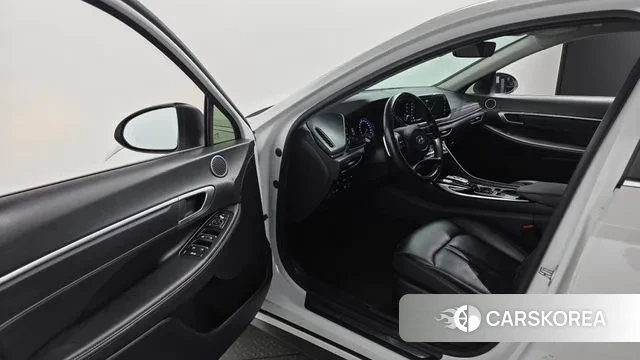 Hyundai Sonata (DN8) 2021 Белый из Кореи, фото 2