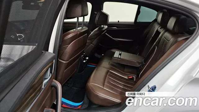 BMW 5 Series (G30) id 2524522 из Кореи 2