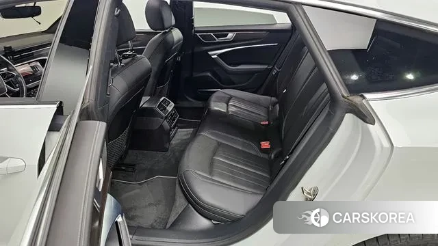 Audi A7 (4K) 2021 Белый из Кореи, фото 2