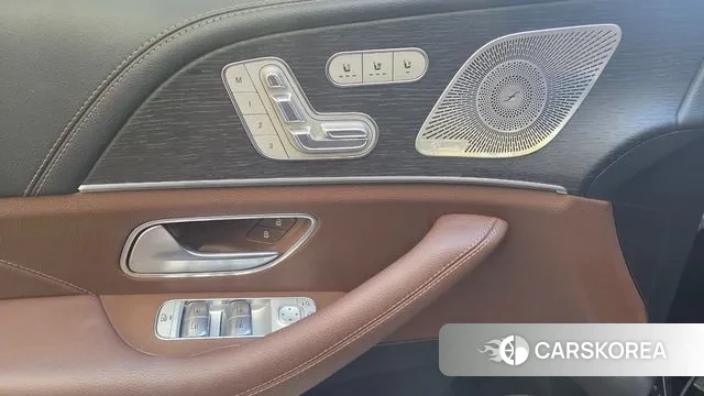 Mercedes-Benz GLE-Class W167 2023 Черный из Кореи, фото 2