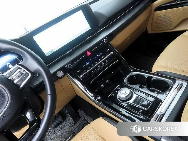 Kia Carnival 4th generation 2022 Белый из Кореи, фото 2