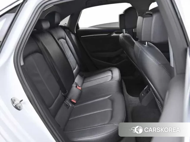 Audi New A3 2020 Белый из Кореи, фото 2