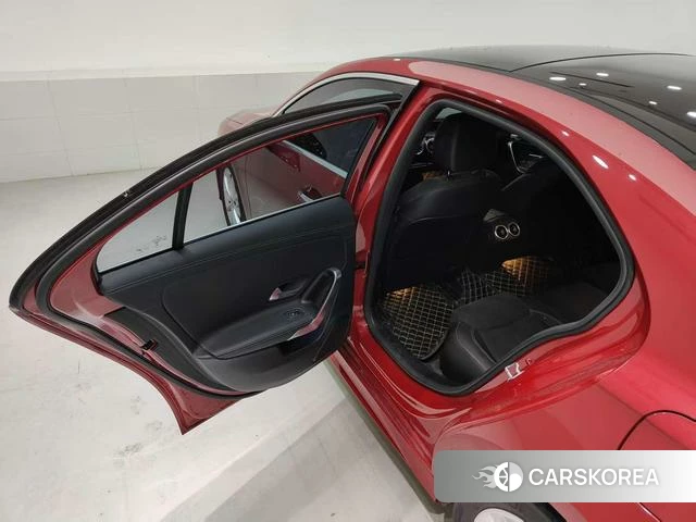 Mercedes-Benz Class A id 4236137 из Китая 2