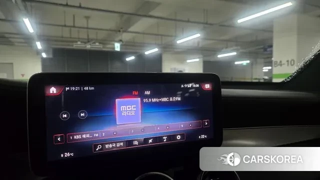 Mercedes-Benz GLC-Class X253 2022 Белый из Кореи, фото 2