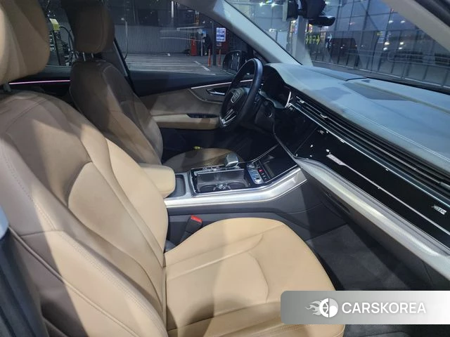 Audi Q7 (4M) 2023 Черный из Кореи, фото 2