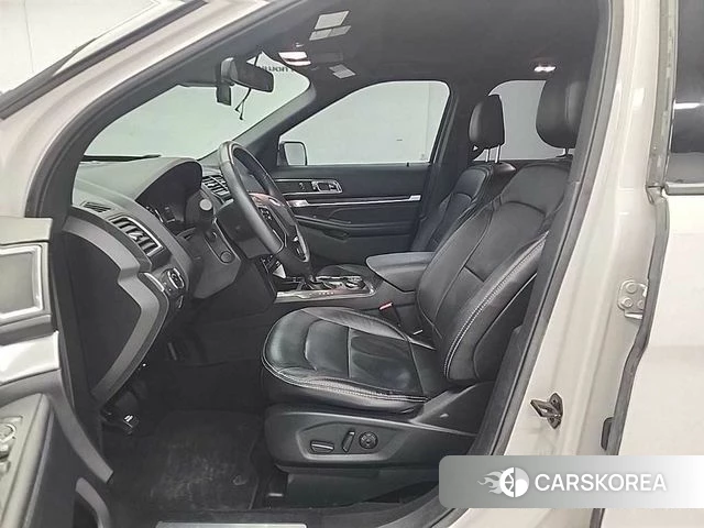 Ford Explorer 2019 Белый из Кореи, фото 2