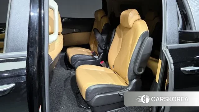 Kia Carnival 4th generation 2021 Черный из Кореи, фото 2