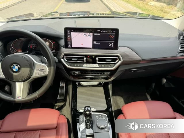 BMW X3 2024 Черный из Китая, фото 2