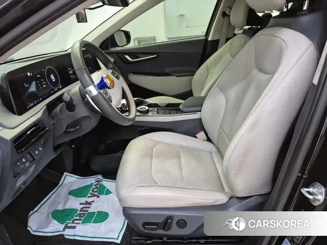 Kia EV6 2022 Черный из Кореи, фото 2