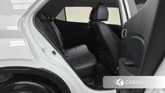 Hyundai Venue 2026 Белый из Кореи, фото 2