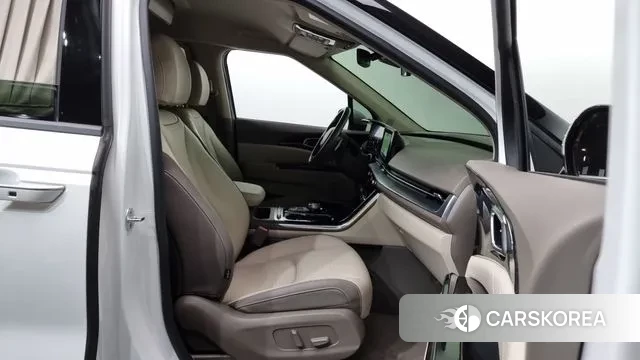 Kia Carnival 4th generation 2022 Белый из Кореи, фото 2