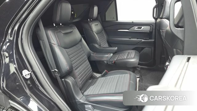 Ford Explorer 6th Generation 2025 Черный из Кореи, фото 2