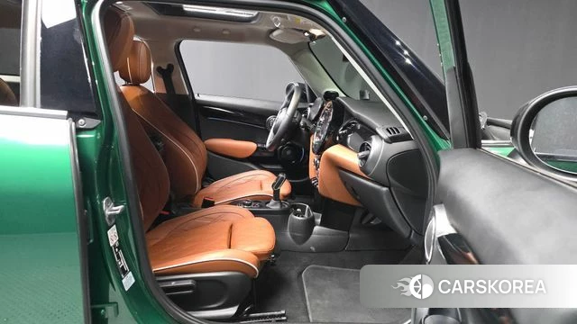 Mini Cooper S 2023 Зеленый из Кореи, фото 2