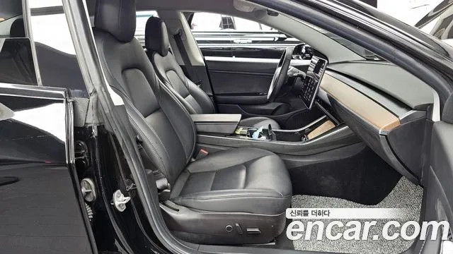 Tesla Model 3 2019 Черный из Кореи, фото 2