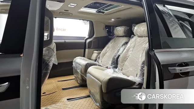 Kia The New Carnival 4th Generation 2025 Белый из Кореи, фото 2