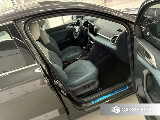 Volkswagen Tuyue 2023 Темно-серый из Китая, фото 2