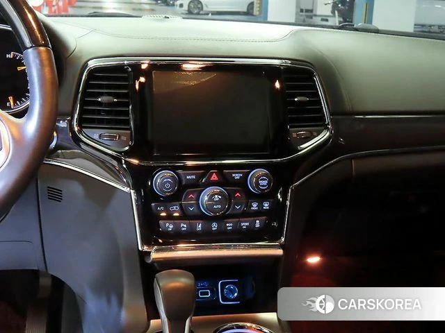 Jeep Grand Cherokee 2019 Серый из Кореи, фото 2