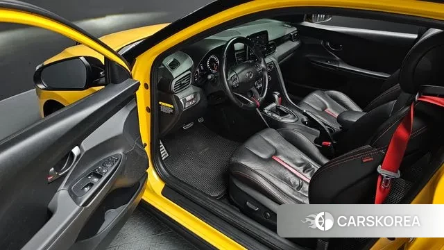 Hyundai Veloster (JS) 2019 Желтый из Кореи, фото 2