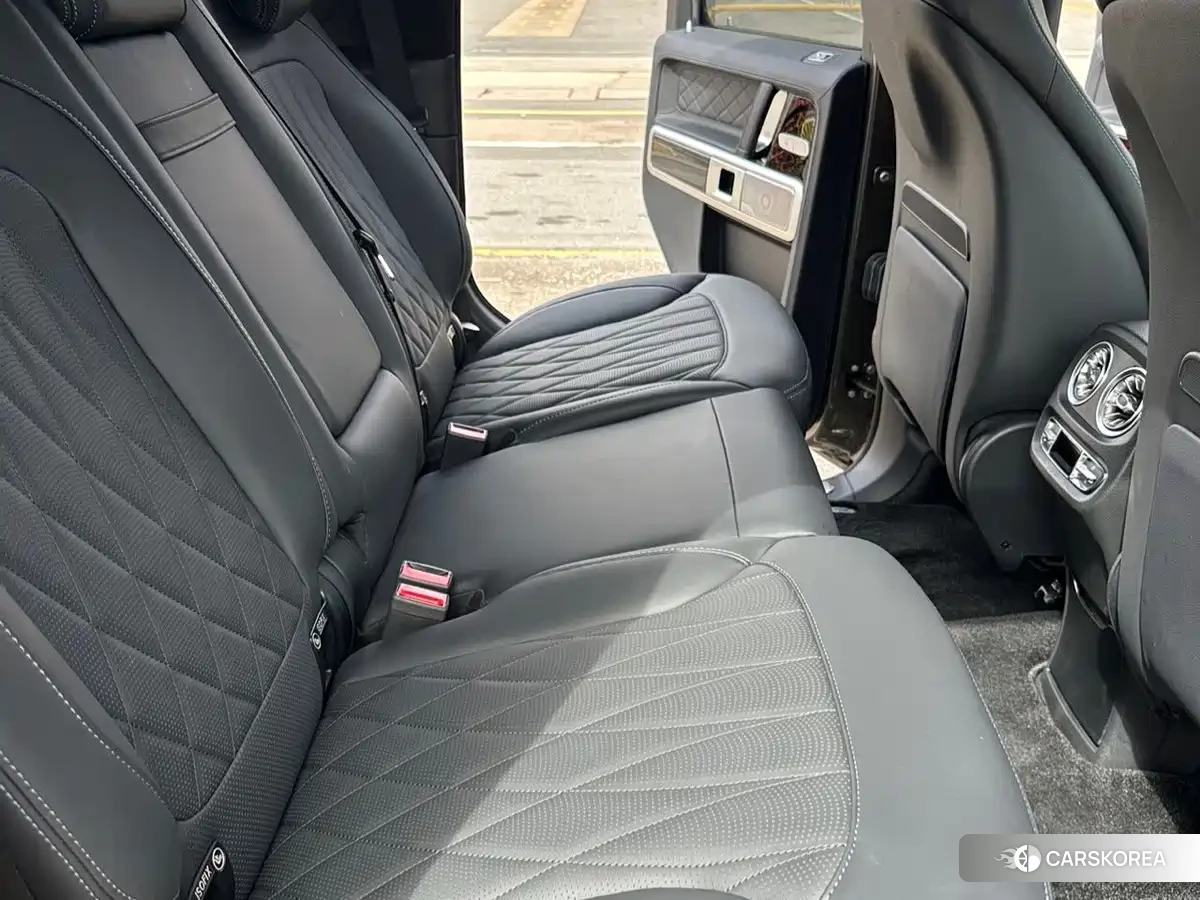 Mercedes-Benz G-class AMG 2026 Champagne/brown из Китая, фото 3