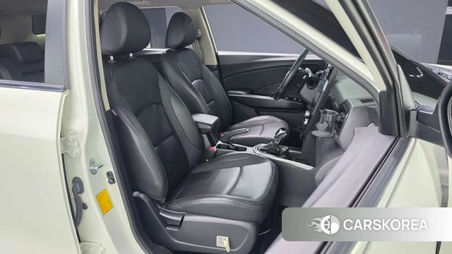 Ssangyong Tivoli Air 2022 Белый из Кореи, фото 2