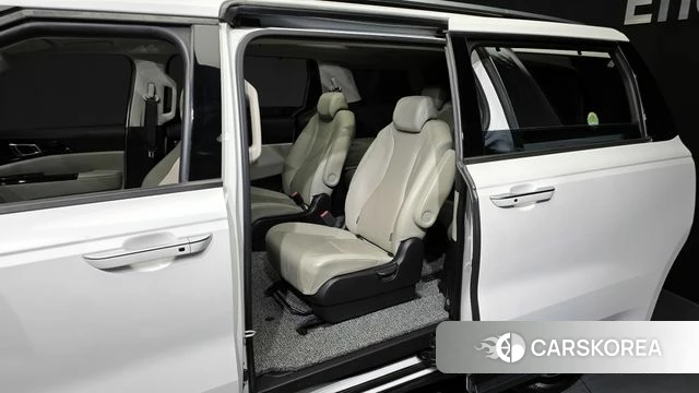 Kia Carnival 4th generation 2020 Белый из Кореи, фото 2