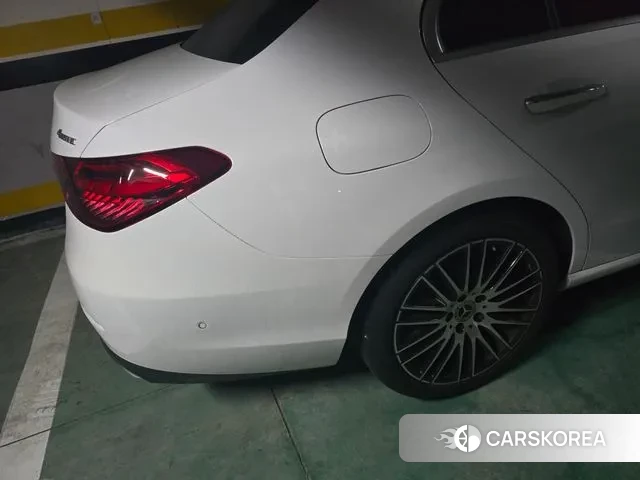 Mercedes-Benz C-Class W206 2024 Белый из Кореи, фото 2