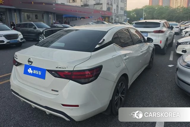 Nissan Xuan Yi 2022 Белый из Китая, фото 2