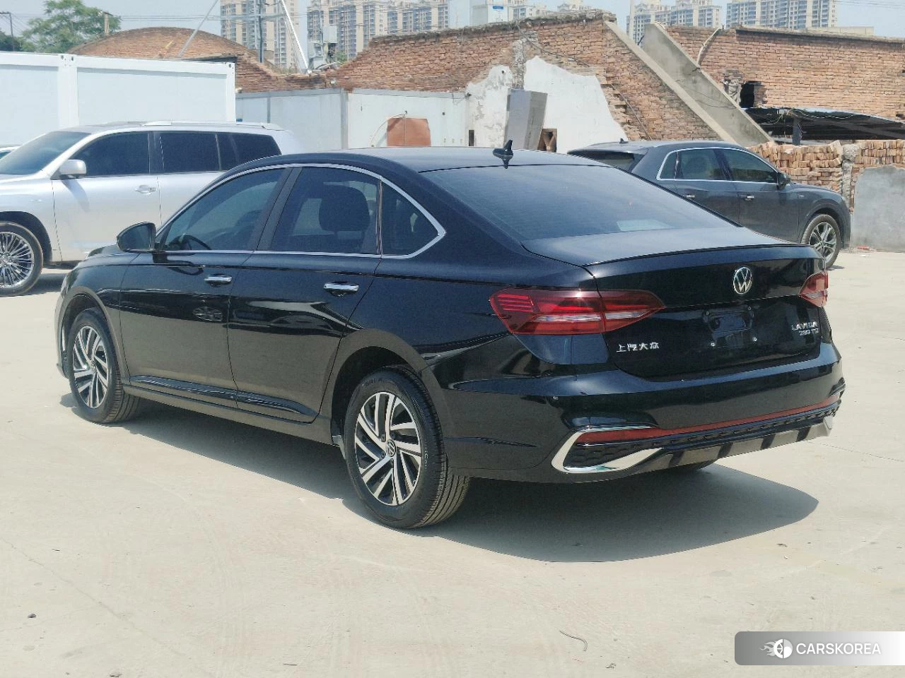 Volkswagen Lavida 2022 Темно-серый из Китая, фото 2