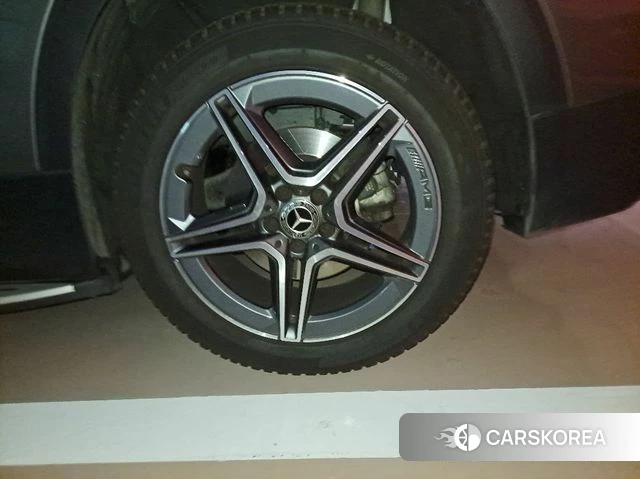 Mercedes-Benz GLB-Class X247 2021 Серебристо-серый из Кореи, фото 2