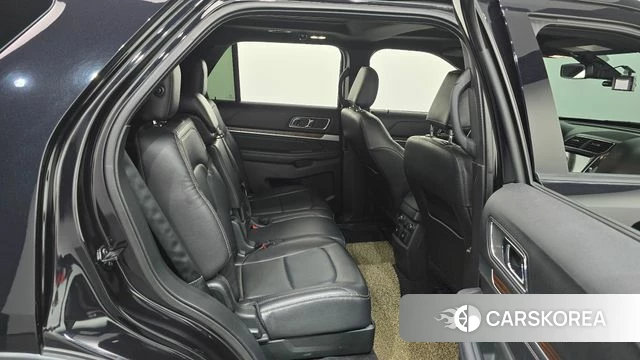 Ford Explorer 2019 Черный из Кореи, фото 2
