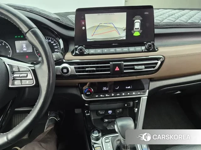 Kia Seltos 2021 Серебристо-серый из Кореи, фото 2