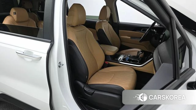 Kia Carnival 4th generation 2023 Белый из Кореи, фото 2