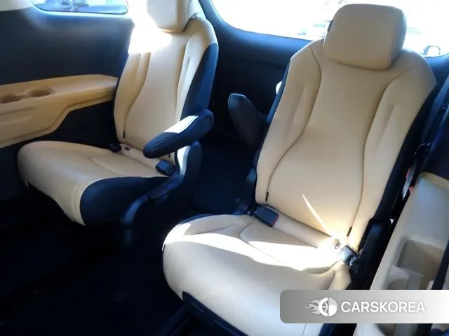 Kia Carnival 4th generation 2021 Белый из Кореи, фото 2