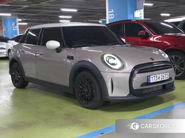 Mini Cooper 2023 Серебристо-серый из Кореи, фото 2