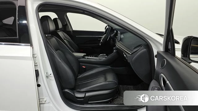 Hyundai Sonata (DN8) 2019 Белый из Кореи, фото 2