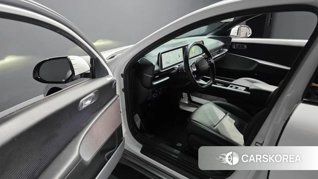 Hyundai Ionic 6 2022 Белый из Кореи, фото 2