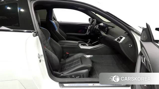 BMW M2 (G87) 2025 Белый из Кореи, фото 2