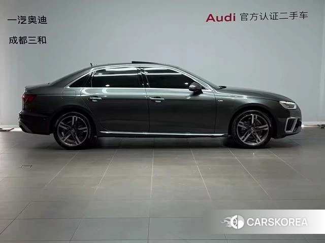 Audi A4L 2022 Темно-серый из Китая, фото 2