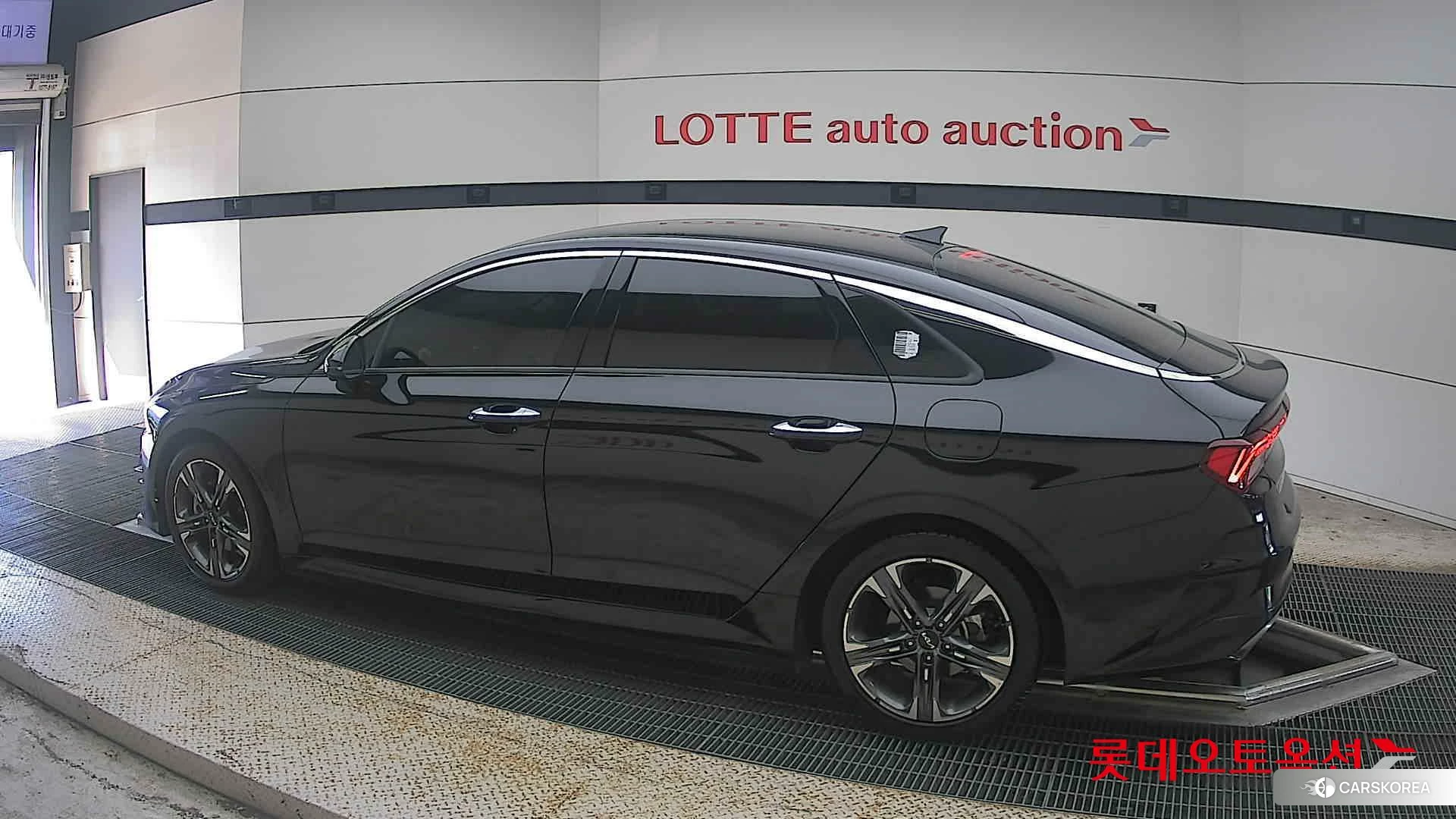 Kia K5 2023 Черный из Кореи, фото 2