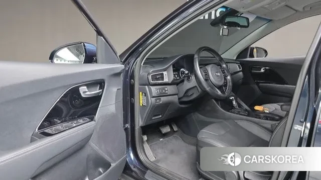 Kia Niro 2018 Синий из Кореи, фото 2