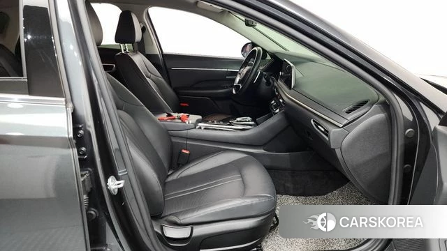 Hyundai Sonata (DN8) 2021 Серый из Кореи, фото 2