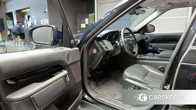 Land Rover Discovery 5 2019 Серый из Кореи, фото 2