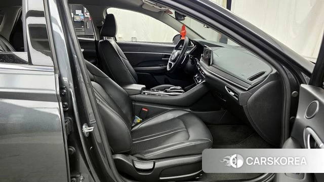 Hyundai Sonata (DN8) 2021 Серый из Кореи, фото 2
