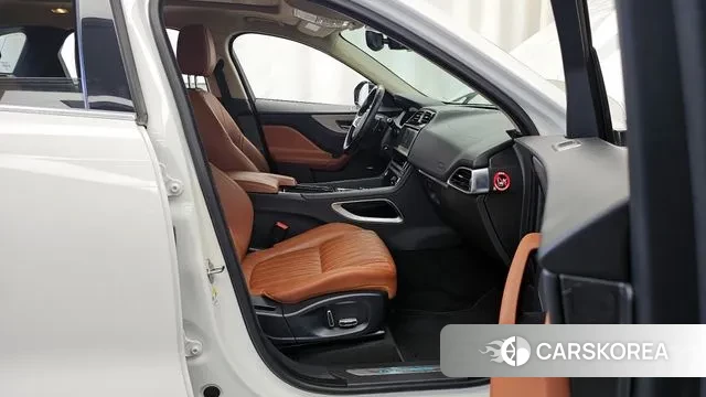 Jaguar F-PACE 2019 Белый из Кореи, фото 2