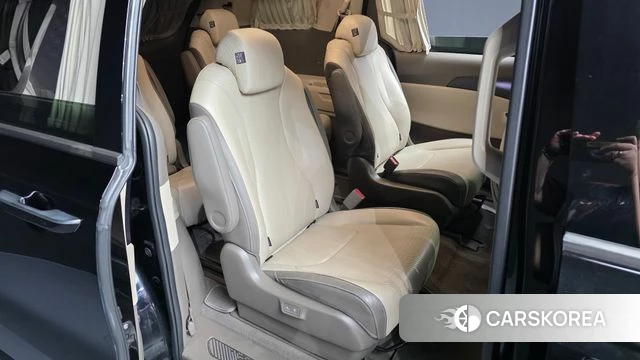 Kia Carnival 4th generation 2022 Черный из Кореи, фото 2