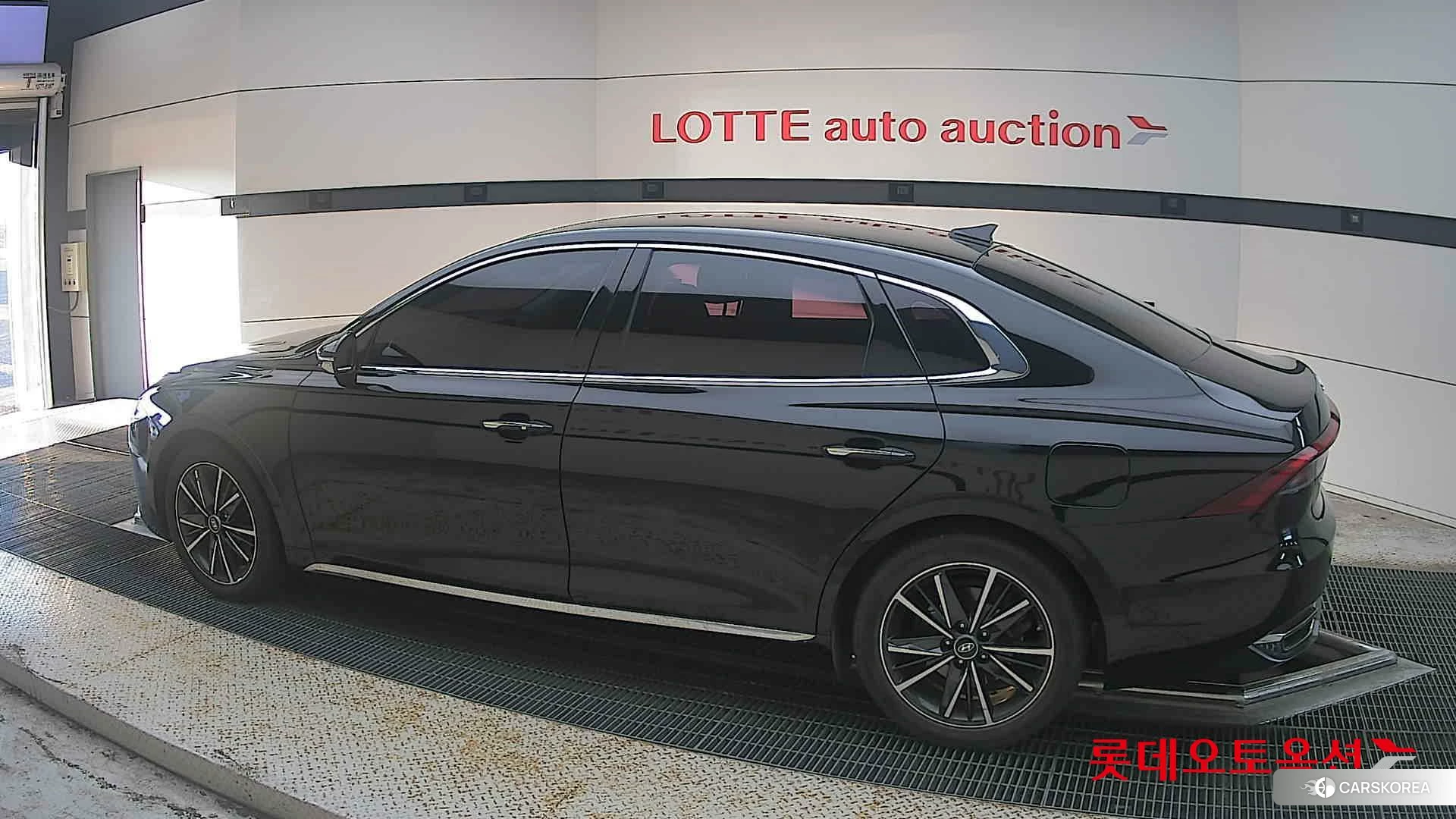 Hyundai Grandeur 2020 Midnight Black из Кореи, фото 2