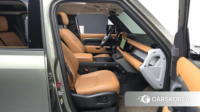 Land Rover Defender (L663) id 4444577 из Кореи 2
